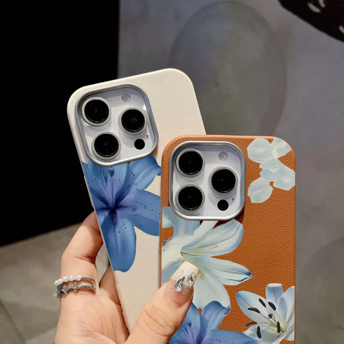 Elegant Blue Lily Fashion Patt - đánh giá và giá Xiaomi Redmi Note 14